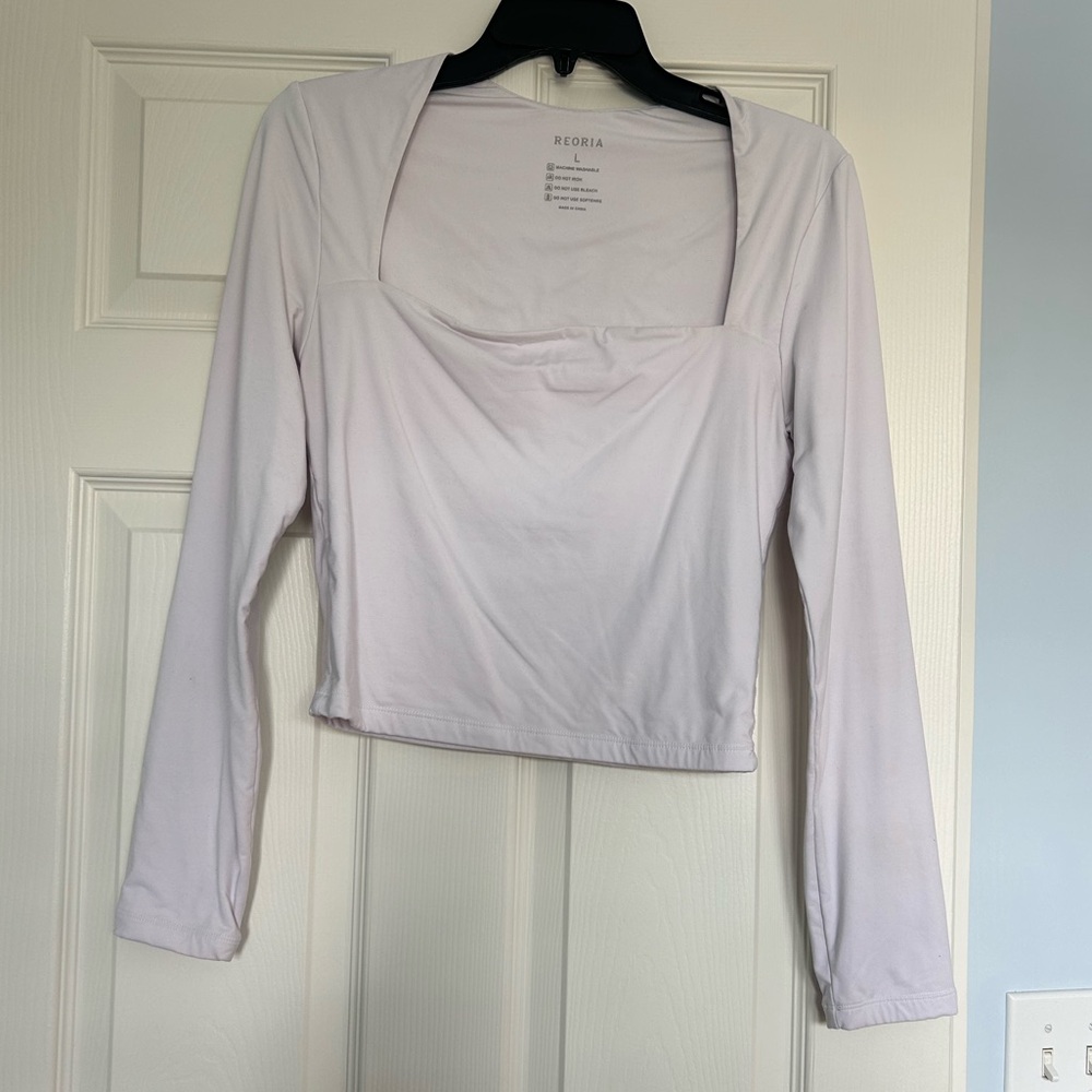 ReoRia White Square-Neck Long Sleeve Crop Top